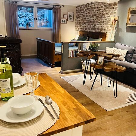 Ferienwohnung Palatina Heuchelheim-Klingen Kültér fotó